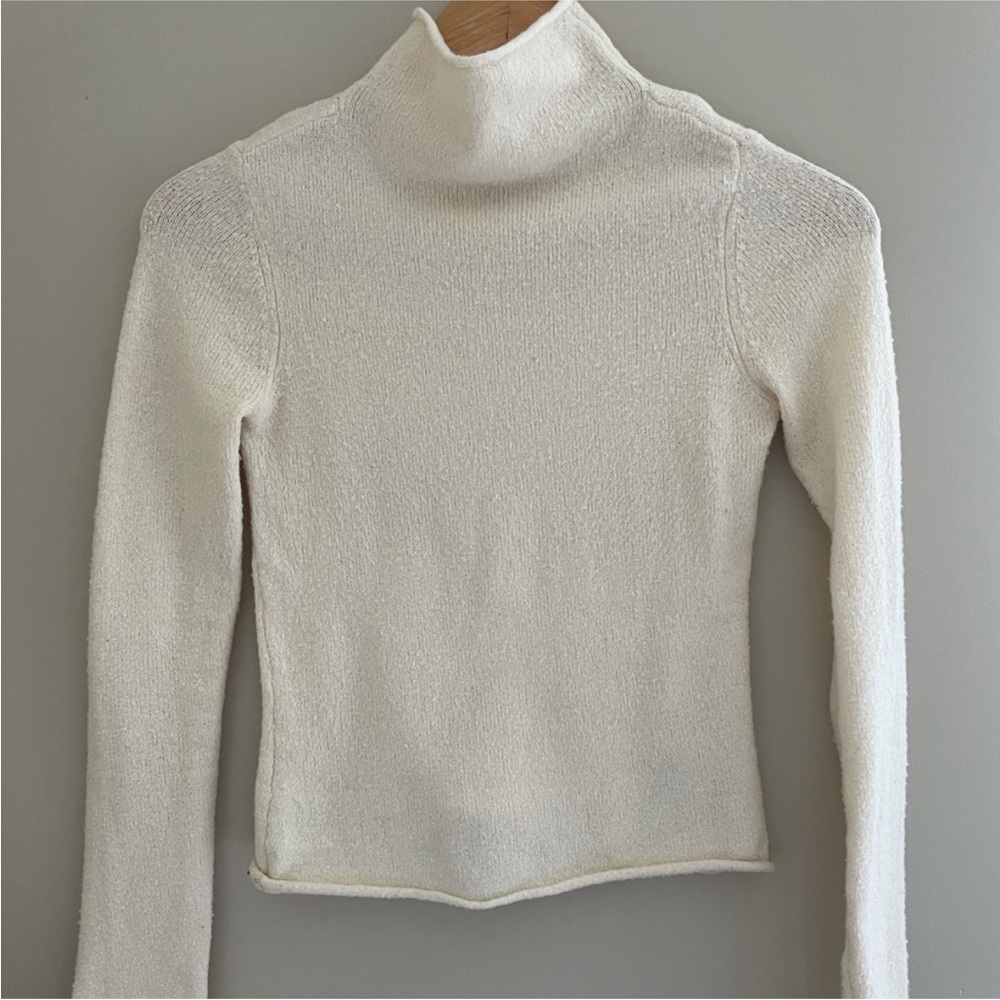 Wilfred darling turtleneck sweater